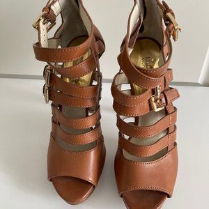 Michael Kors Size 8 1/2, Tan Platform Strappy Sandal Heel
